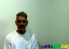 Blue Saw Aussie Queer Beckett Jerks His Rigid Man rod