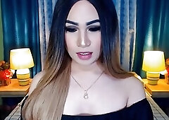 naughty Face tranny Jerking Her dick