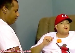 Experienced ebony stud pleasures young inexperienced twinks with his massive raw shaft