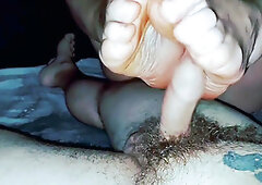Erotic Massage With Dick Jerking feet