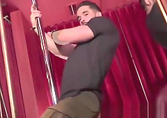 Homo beauty Zack Lemec shows off hunk body in striptease