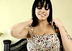 nineteen Year Old Melody Foxx's Captivating Pink Aperture