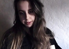 Amateur webcam babe showing her sexual goods