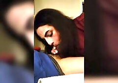 Femslut Jackie sucks weenie during the time that gurlfriend supervise her gs