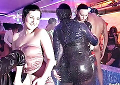 Holiday Hotties Part 5 - Shower Cam: Babe, Threesome  Lesbian Porn