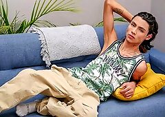 Diamond Prince knows what you want to see from him