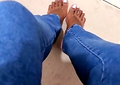 Linsey Dawn solo foot fetish