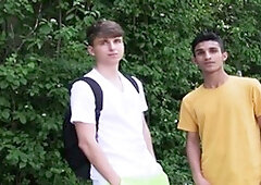 CzechHunter - Handjob as well as muscle gay