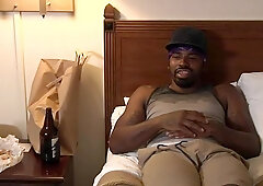 RealityDudes.com: Tattooed Philly Mack Attack handjob