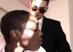 Bodyguard Had Sufficiently Of His Boss Angel And Screwed Her Like a Doxy - Zaawaadi