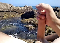 Jacking off a Fat Rock-Hard Shaft Neglecting the River in the Public Cove until he Ejaculates