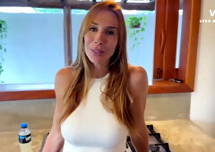 Vero Buffone In Argentinian Stepmother Takes A Creampie Straight From Her Vagina