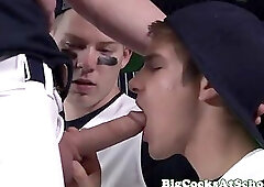 Bigdick teens sucking coaches cock