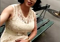 Lexxie Chantilly showcasing in Paris