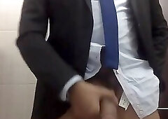 Str8 daddy at the office