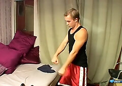 Super-naughty Kelly Cooper Fap Firm After A Ultra-cute Workout