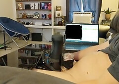 Handy completes me with a meaty money-shot