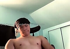 urdailyampethamine jerks off and cum