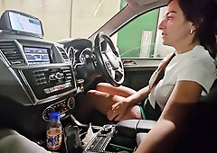 Whilst immobile in congestion on the motorway, her hand envelops my erection.