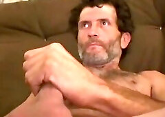 Rugged Straight White trash Mechanic sucks man dick for cash