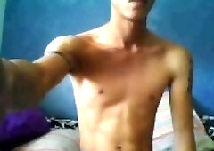 Above average Vietnamese webcam jacker gets to work