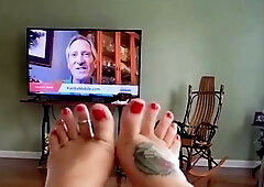 Foot fetish Close up feet and toes tease