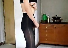 crossdress VID_20240205_063026