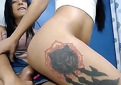 Teen bombshell sucks a nasty shecock and rides it