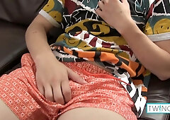 Blondie Plaything Man Matthew M Stroking Off And Fingerblasting His Caboose!