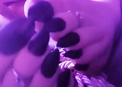 Succubus Incubus! Hybrid Demon shows off their appealing Harpy Feet ultra close-up