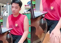 Jakol Habang Online Masturbating and Jizm While Online (PINOY JAKOL)