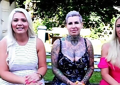 Busty blonde babe outdoor flash for cash