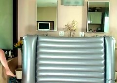 Temptress Chloe Cherry gives the best ever nuru massage to her regular client