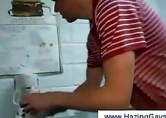 Gay leaders have no remorse on pledges