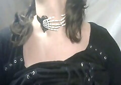 Nicky Lace smoking while deepthroating a fake cock