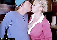 Peeping Pervert Next Door Scores with Curvy Cougar - Unfathomable Booty Banging Doggy & Massive Ejaculation Down Her Mouth