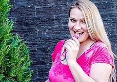 Long-haired blonde in stockings Dominika Curv likes masturbation