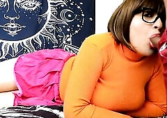 I wanted to try smth recent with velma, well in the sense of recent angles and greater quantity oral-sex creampies hehe,