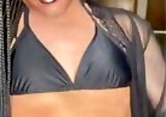 Femboy Naima plays with herself and cums