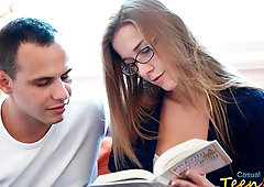 How to fuck a smart chick