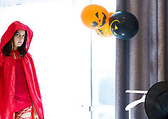 Seductive little witch squirts on smashing clitoris after party