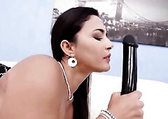 Bitch takes endless hardcore triple anal in screaming joy during the time that oozing and shaking from crazy pounding