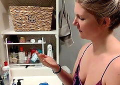 Stepmommy Needs Your Help With Her Facial Routine - Housewife Ginger