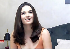 Dark Haired Lady beauty live free shows