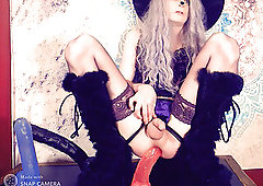 Large dildo, huge dildo