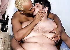 Kiss and nipple play