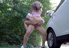 Ariana Van X gets fucked by Martin Gun outdoors