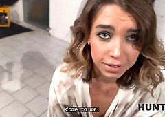 Hunt4k. teenager used her Tight Pussy to have fun at her work shift