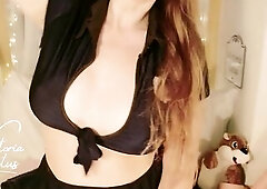 Are u feeling frisky? Join me behind the wall for some greater quantity enjoyment...