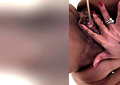 Uniqueen Peeing,farts And Licking My Jucie Off My Finger Come Taste It